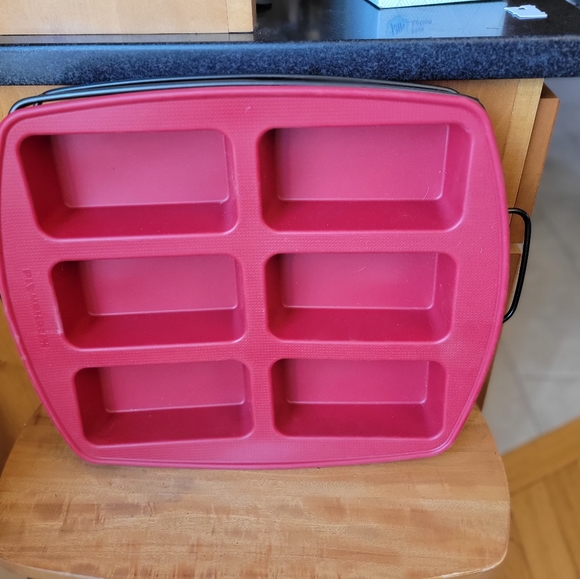 KitchenAid Kitchen Kitchenaid Silicone 6 Mini Loaf Bread Pan With Stabilizing Frame Poshmark